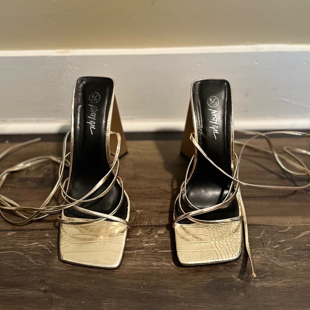 Nasty Gal Gold croc skin tie up triangle heel